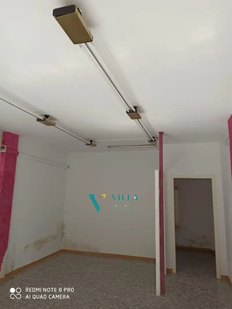 Venta Local Comercial Instituto Alcalá de Guadaira