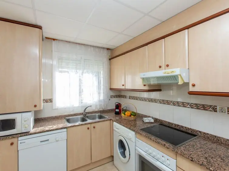 Apartamento 2 Dormitorios Miami Playa Cerca de la Playa