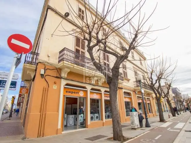 Ático 1000m² Ciutadella Centro Histórico  Inversionistas Familias