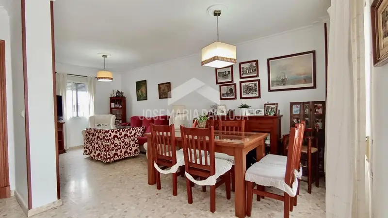 Venta Adosado en Villas Del Este, Este Jerez de la Frontera - Ref: 01842Y