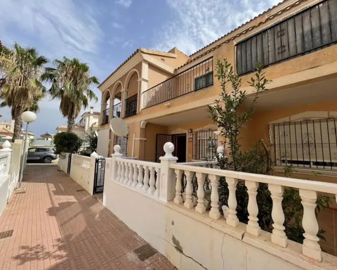 Adosado 3 Dormitorios La Zenia Costa Blanca