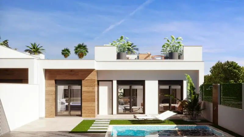 Villa de Lujo en Venta Roda Murcia Piscina Privada
