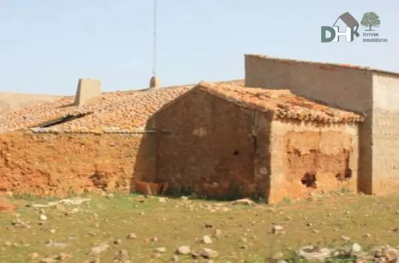 Venta Finca Rustica 557 Has Badajoz Ganaderia Caza