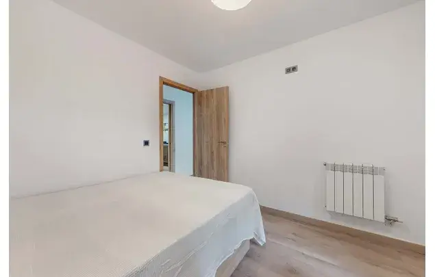 Habitaci
ón 111m
² Reus Passeig de Prim Alquiler 5-12 Meses
