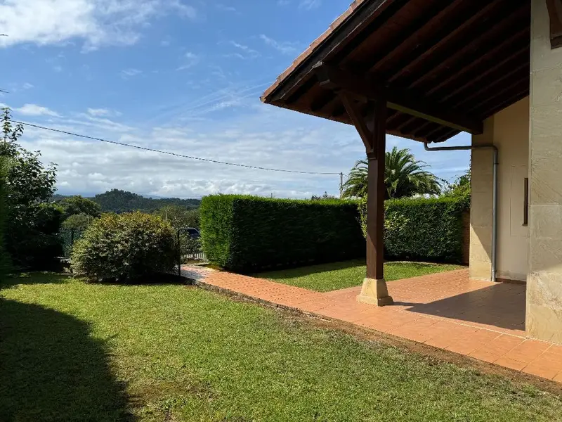 Venta Casa con calefacción en Liandres, Ruilobuca - Ref: CH747