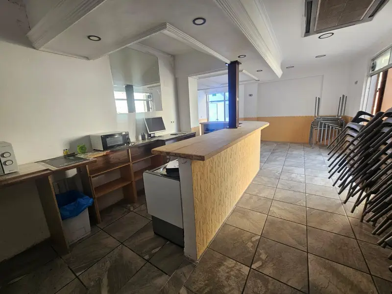 Venta Local Comercial con Terraza en Babel Benalua Alicante