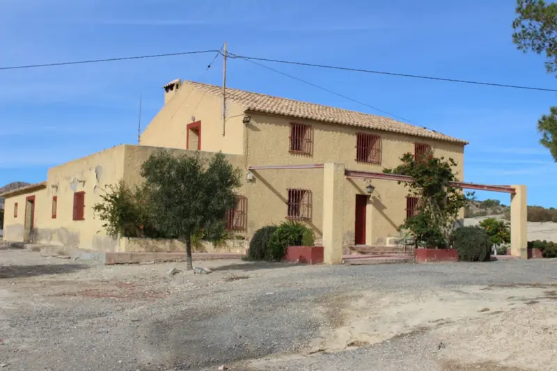 Venta Casa de 5 habitaciones en Rebolledo - Ref: GL097