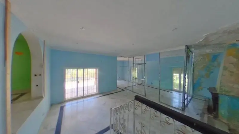 Casa Villa 5 Dormitorios Marbella Reforma Inversores Golf