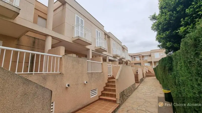 3 Cuarto Dúplex en venta
Garrucha, Almería