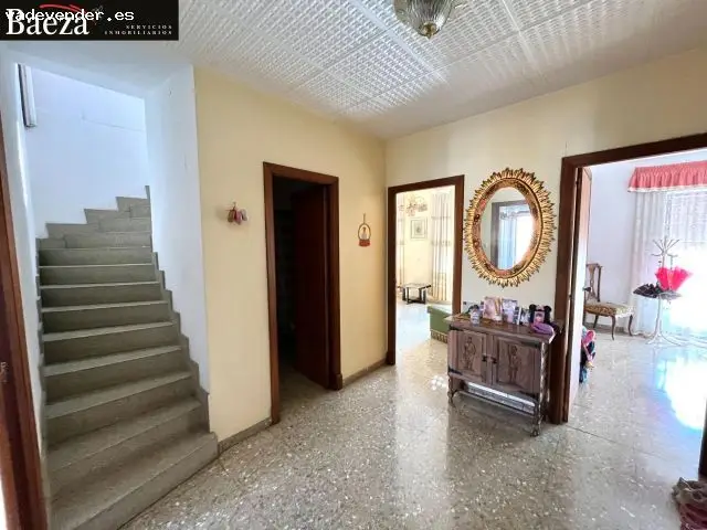 Dúplex amplio en Jijona con terraza y balcón