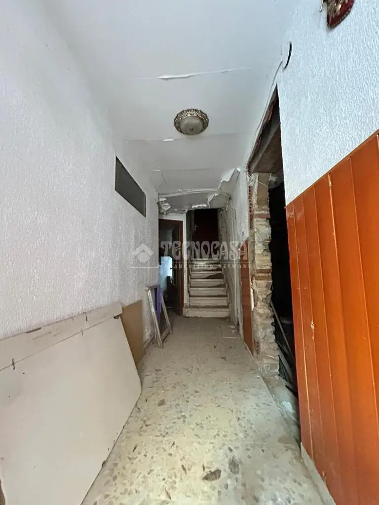 Casa en Venta Monzalbarba 187m2 Para Reformar Garaje