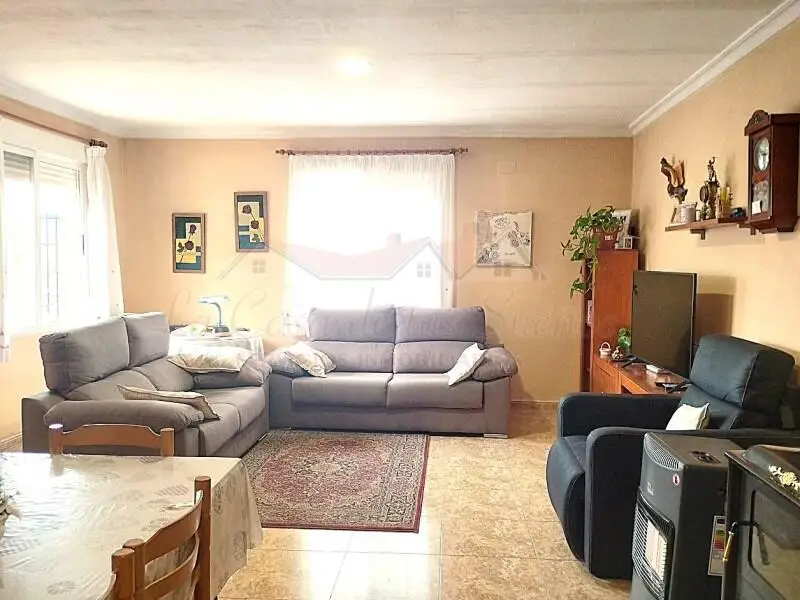 Casa en Pinoso 2 habitaciones 3000m2