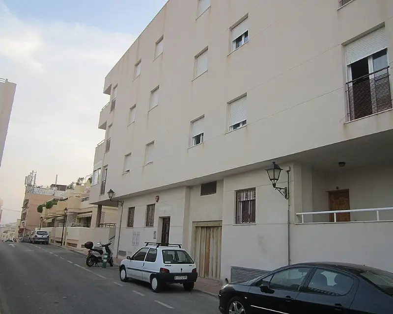 Garaje en Venta Garrucha 27m²