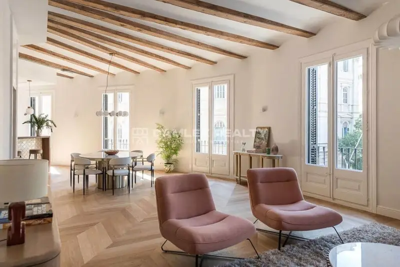 Apartamento de Lujo en Venta en el Eixample de Barcelona