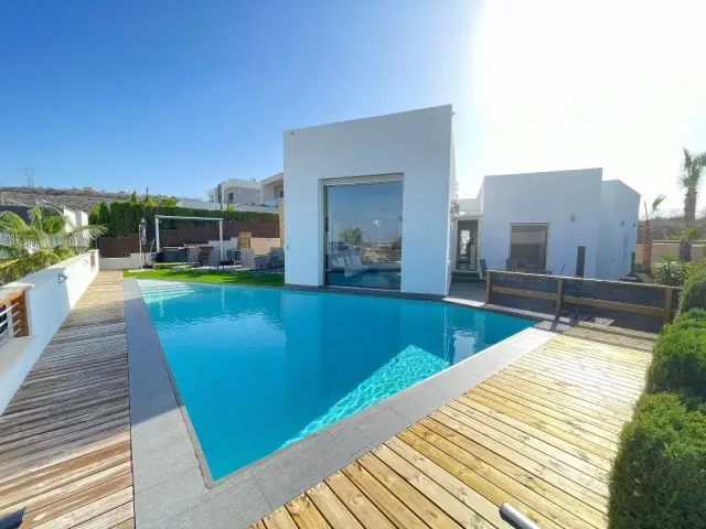 Villa en Venta Benijofar 3 Dormitorios Piscina Privada