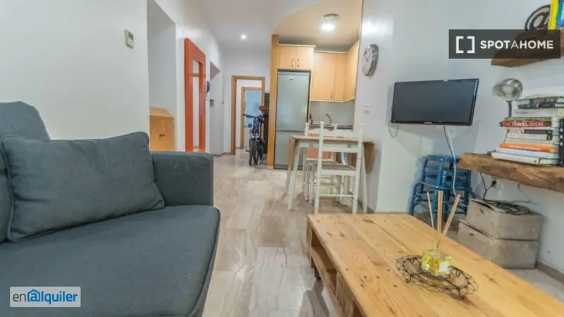 Piso en alquiler de 2 habitaciones en Balón, Cádiz