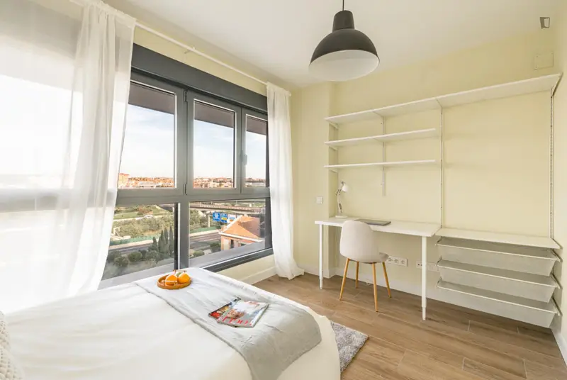 Coliving Madrid Habitaciones Amuebladas Servicios Incluidos