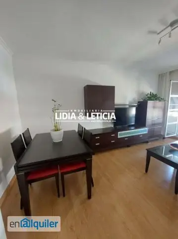 Alquiler piso 3 habitaciones Alcalá Guadaíra centro terraza garaje