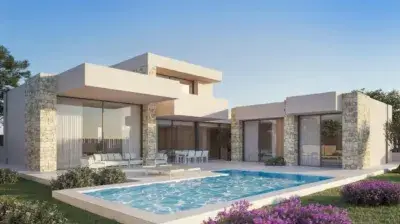Villa de Lujo en Denia con Piscina y Jardin Privado