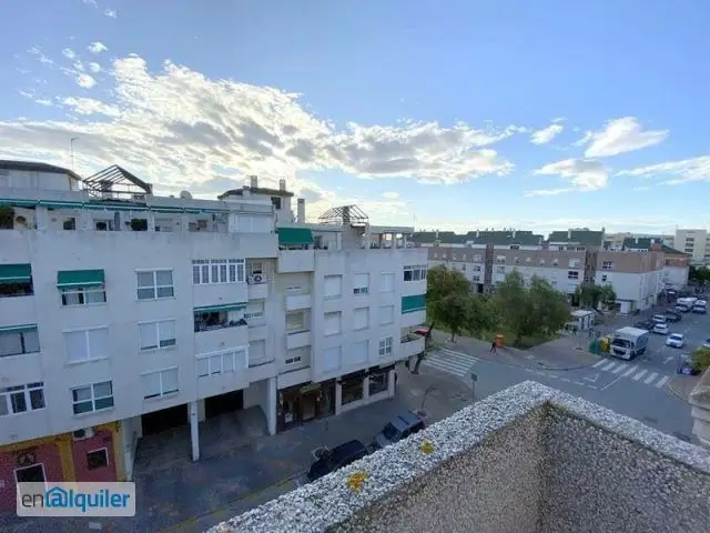 Ático en El Romeral Teatinos cerca Clínico 3 dormitorios terraza garaje piscina