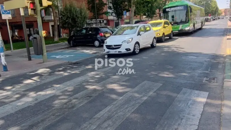 Piso en venta en Avenida de Aragón