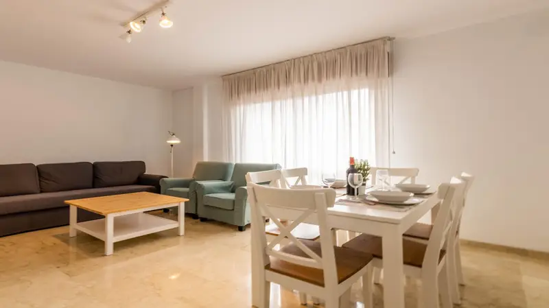 Piso de 3 Dormitorios alquiler Córdoba, España