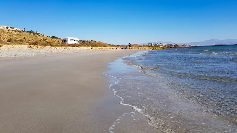 Apartamentos Obra Nueva Gran Alacant: Lujo en Primera Linea de Playa