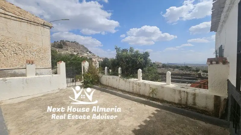 Casa en venta en Oria, Almería