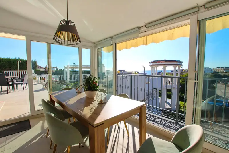 Chalet en venta en El Chaparral Malaga