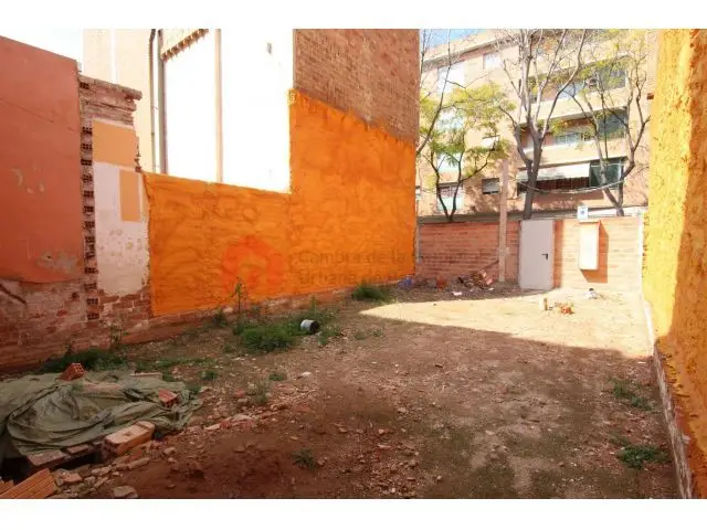 Solar en Verdún para 4 Viviendas