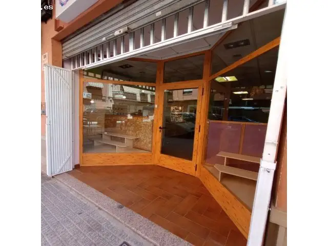 Local en Alquiler Albatera 122m2 Calle Comercial
