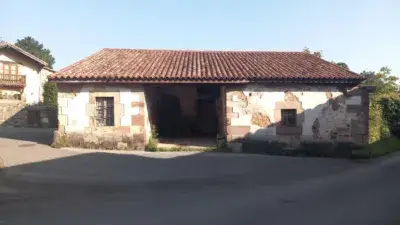 Casa en Santibanez Cantabria para reformar 371m2