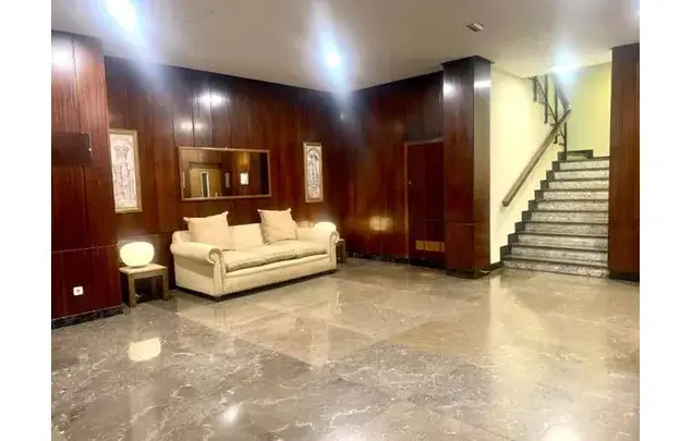 Estudio Amueblado en Recoletos Madrid