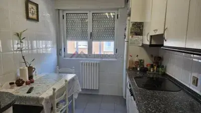 Piso en Venta Trobajo del Camino 90m2 3 Dormitorios Garaje Trastero