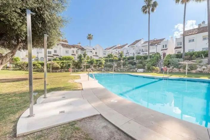 Adosado 3 Dormitorios Bel Air Estepona Cerca Golf y Playas