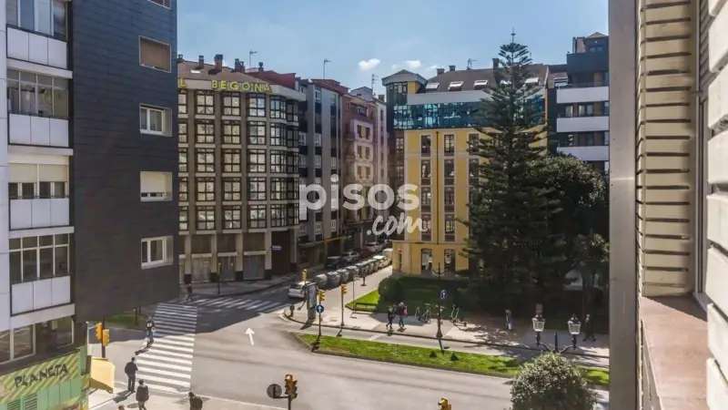 Piso en venta en el centro de Gij
ón