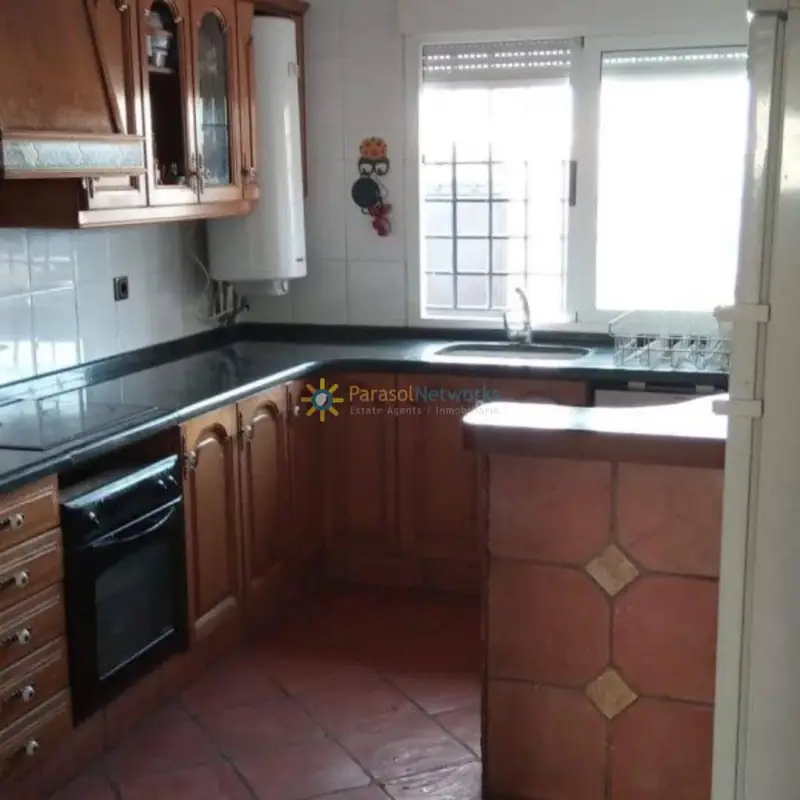 Chalet en Venta Ontinyent 212m2 3 Habitaciones Piscina