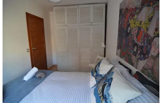 Rent 2 bedroom apartment in Barcelona