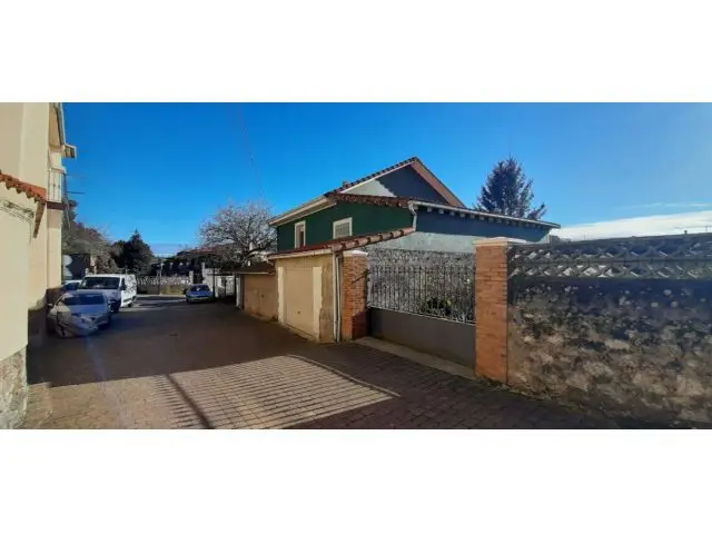 Casa en Venta en Revilla de Camargo Cantabria
