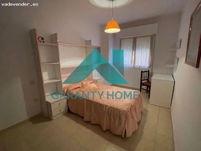 Amplio Piso Estudiantes Moctezuma 4 Dormitorios 2 Baños