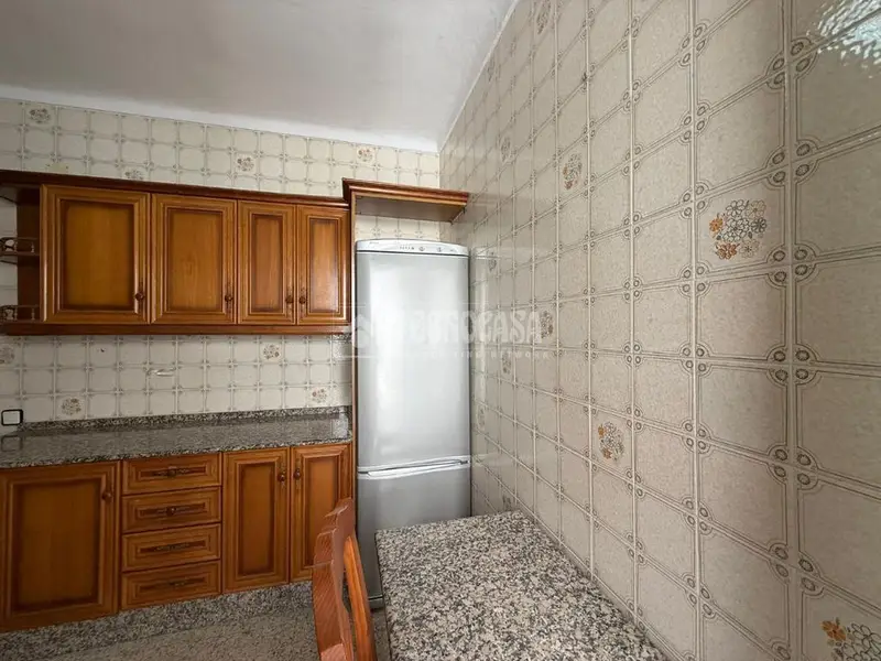 Casa en Venta en Barbate: Ideal para Inversión u Residencia
