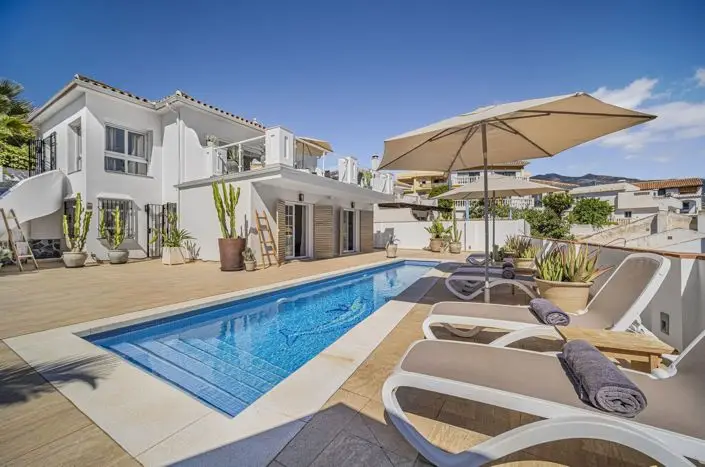 Villa en Venta 3 Dormitorios Mijas Fuengirola