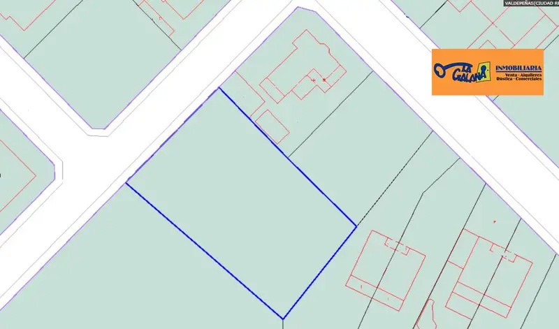 Solar en Nuevo Valdepe
as 1200m2 Proyecto Vivienda Piscina