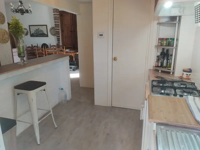 Chalet en Almansa Cuesta Castilla con Piscina y Barbacoa