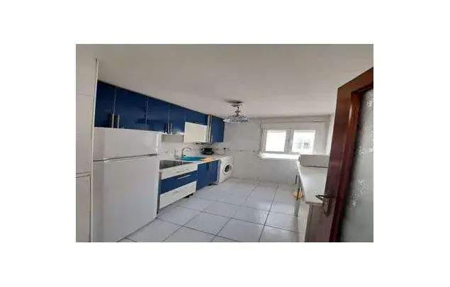Atico en alquiler en Espaa 3 dormitorios 1 bao 89m2