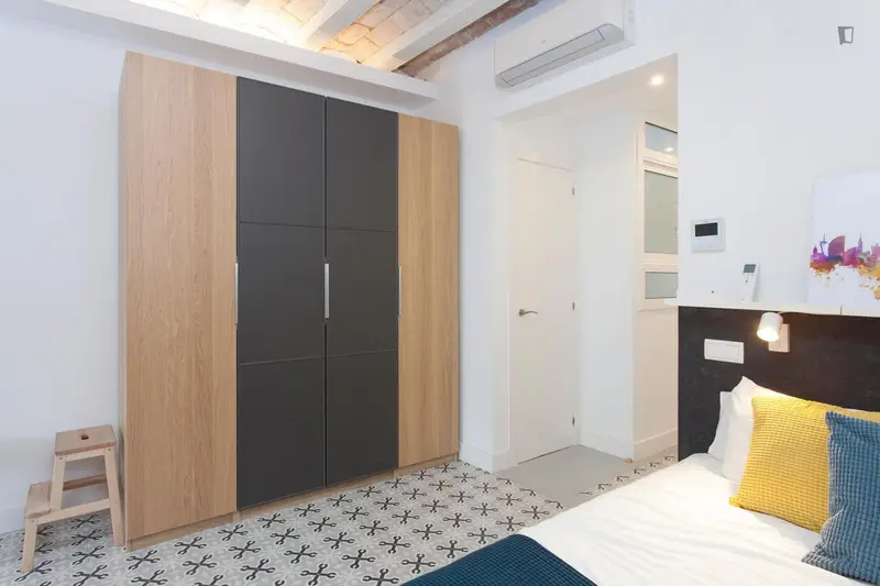 Un piso de 1 habitación