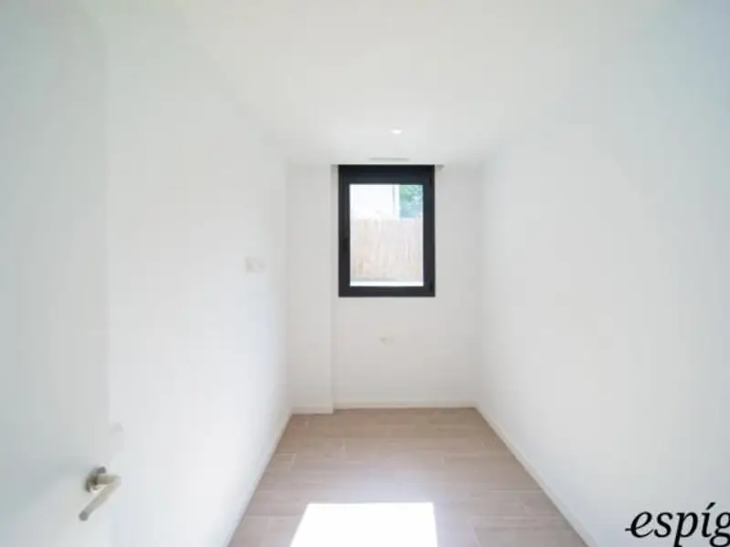 venta Piso en Girona, Girona Provincia (33396855101.108900)- Globaliza