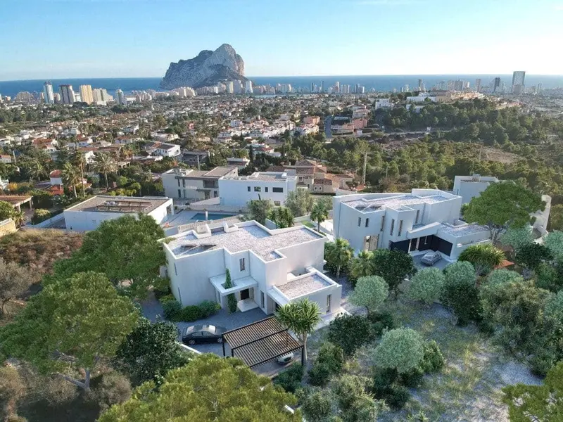 Chalet en Calpe con Vistas al Mar y Piscina