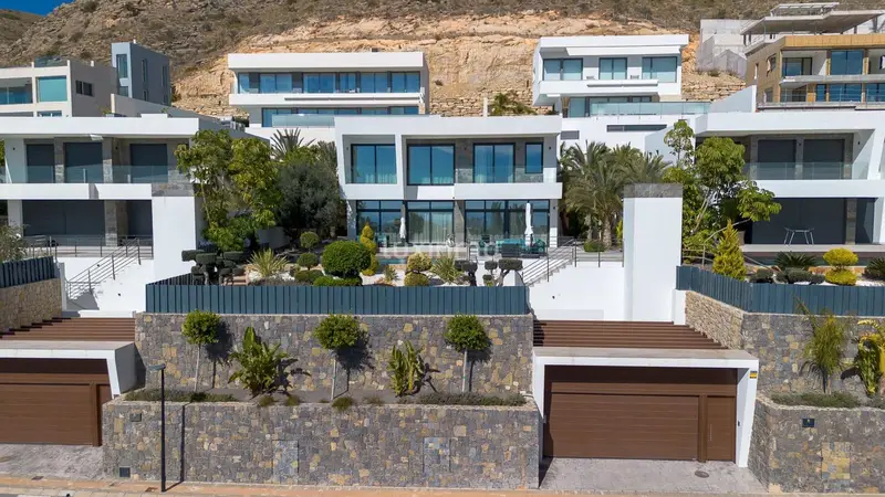 Chalet en venta en Finestrat, Alicante