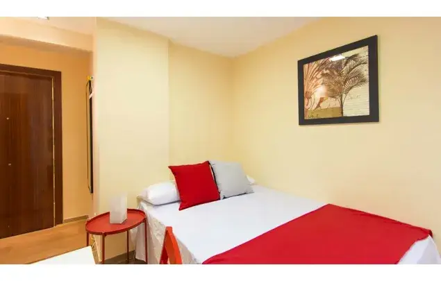 Habitaci
ón 105m
² Madrid Alquiler Estancia Media Larga